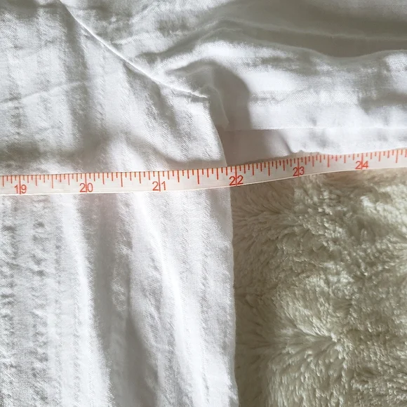 Rails Caterina Top in Powder White, Size Medium - Picture 13 of 16